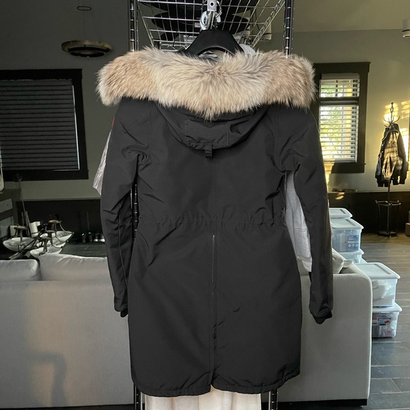 Canada Goose Rossclair Parka - Picture 9 of 16